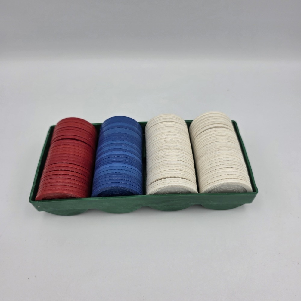 Vintage 100 Lucky Interlocking Greek Key Pattern Red White Blue Poker Chips‎ USA